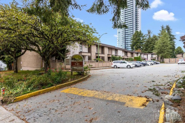 5 13755 102 Avenue, Surrey