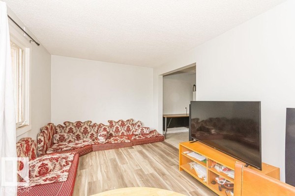 Bedroom 2 - #5 14205 82 St Nw, Edmonton, AB T5E2V7 Photo 4