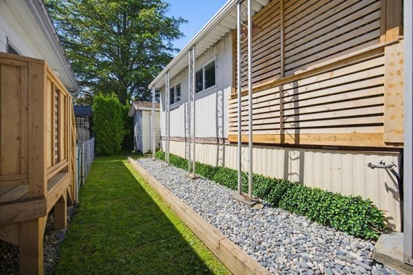 5 15875 20 Avenue, Surrey, BC, photo 2