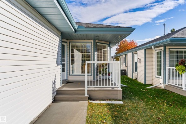 Kitchen - #5 17418 98a Av Nw, Edmonton, AB T5T6G2 Photo 3