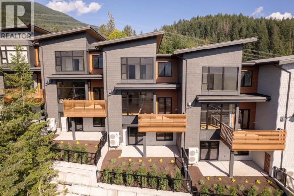 5 3407 Mamquam Road, Squamish, BC V8B1E4 Photo 3