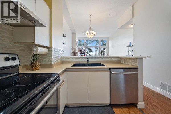 5 3586 Rainier Place, Vancouver, BC V5S4T3 Photo 3