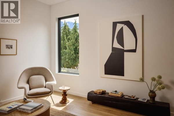5 37940 Fourth Avenue, Squamish, BC V8B0P7 Photo 4