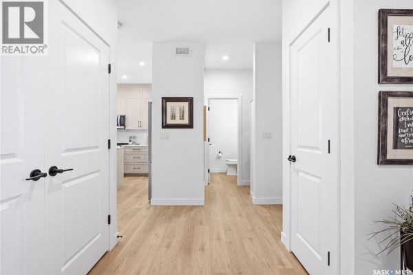 2pc Bathroom - 5 625 Dagnone Crescent, Saskatoon, SK S7V1K9 Photo 4