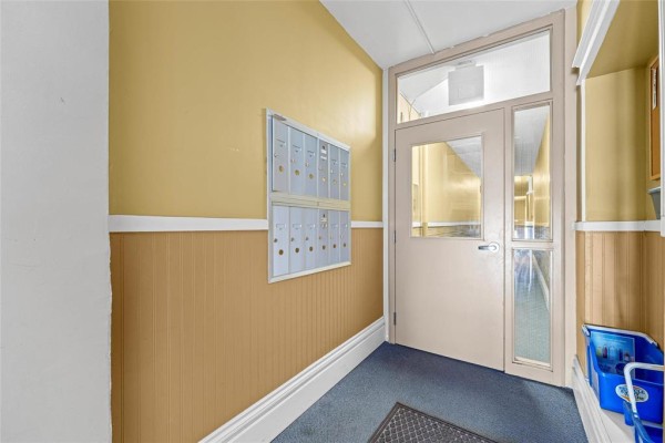 Bedroom - 5 630 Notre Dame Avenue, Winnipeg, MB R3B1S9 Photo 4
