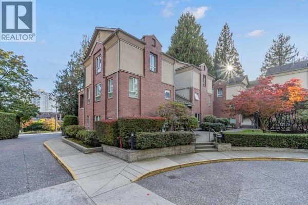 5 7077 Beresford Street, Burnaby