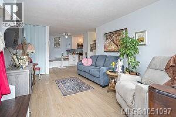 Primary Bedroom - 5 974 Dunford Ave, Langford, BC V9B2S3 Photo 4