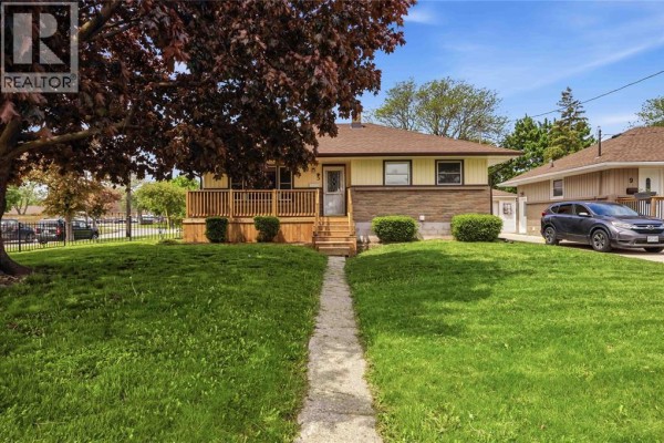 Recreation room - 5 Aberdeen Avenue, Sarnia, ON N7S2N5 Photo 4