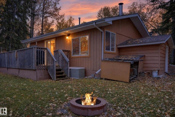 5 Alder Av, Rural Lac Ste  Anne County, AB, photo 2