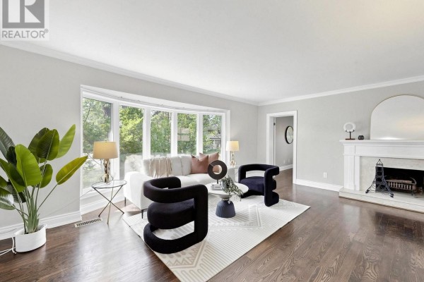 5 Alderdale Court, Toronto, ON, photo 3