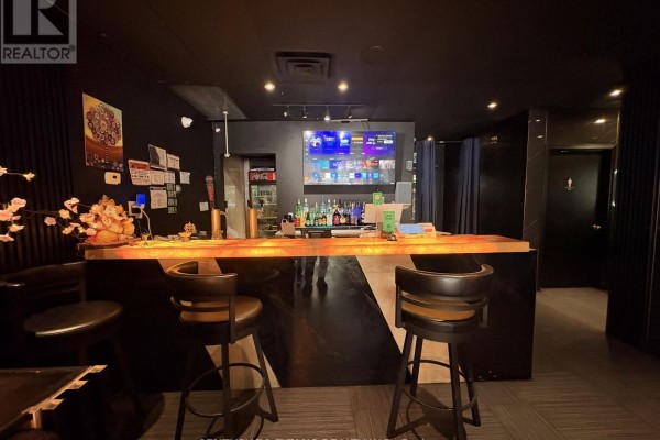 5 Baldwin Street, Toronto, ON, photo 3