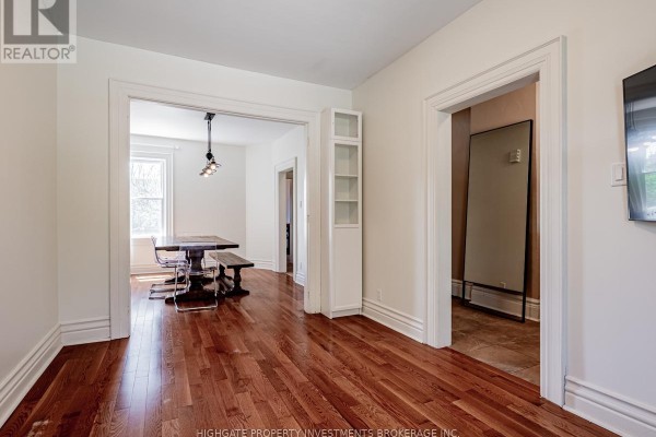 Kitchen - 5 Bank Street, Toronto, ON M6K1R4 Photo 5