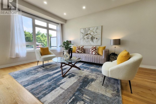 Great room - 5 Beer Lane, Markham, ON L6E0V2 Photo 3