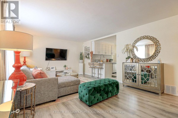 5 Bellefontaine Street, Toronto, ON M1S1J6 Photo 2