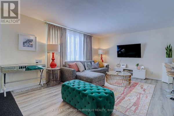 5 Bellefontaine Street, Toronto, ON M1S1J6 Photo 4