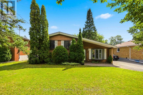 5 Benfrisco Crescent, Toronto