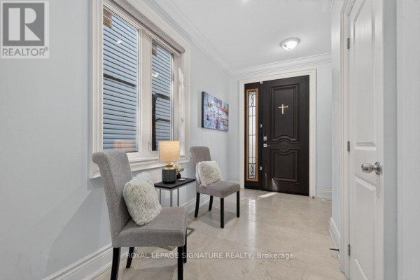Bedroom - 5 Brenton Street, Toronto, ON M4B1C7 Photo 3