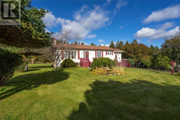 Bath (# pieces 1-6) - 5 Butler Drive, Bay Roberts, NL A0A1G0 Photo 2