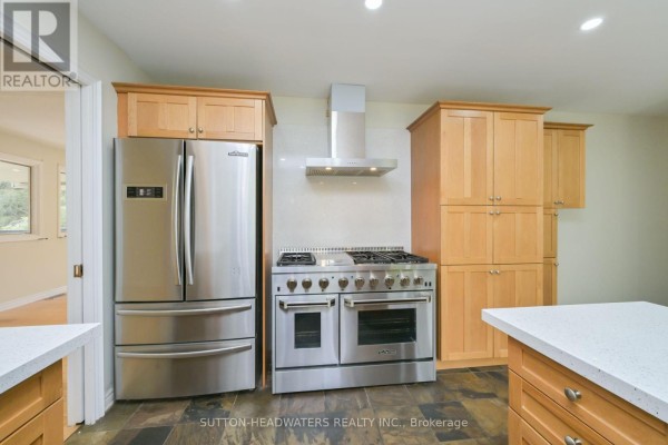 Primary Bedroom - 5 Cedar Drive, Caledon, ON L7K1H4 Photo 5