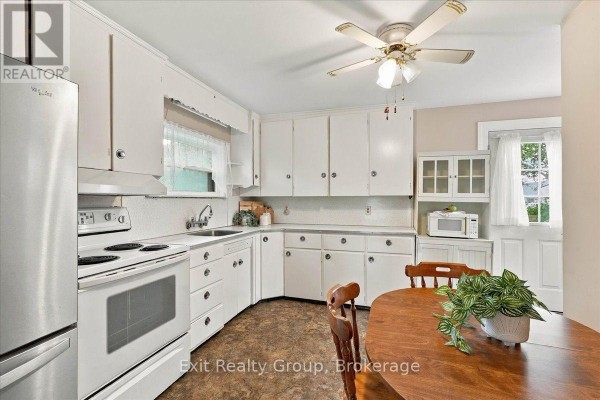 Other - 5 Charlotte Street, Quinte West, ON K8V2C1 Photo 3