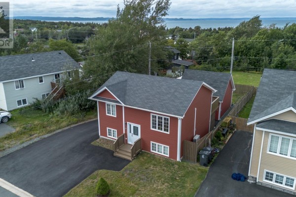 5 Chatwood Crescent, Conception Bay South, NL, photo 2