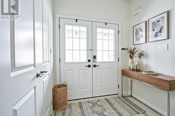 5 Cypress Point Street, Barrie, ON, photo 2
