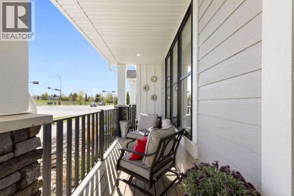 5 D'arcy Boulevard, Okotoks, AB, photo 2