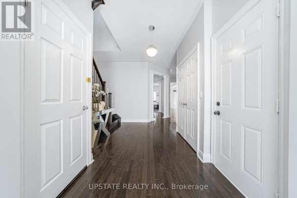 Family room - 5 Dillon Drive, Brampton, ON L6X3B6 Photo 5