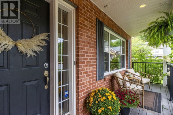 5 Edgewater Close, Dartmouth, NS, photo 3