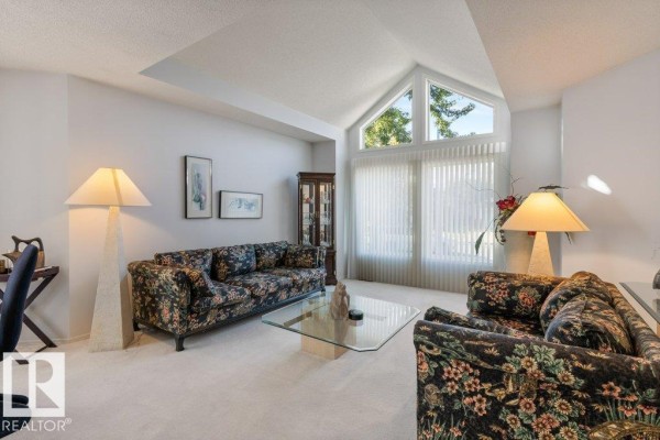 Family room - 5 Elliott Pl, St  Albert, AB T8N5S5 Photo 4