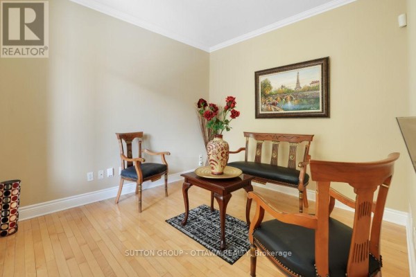 5 Escade Drive, Ottawa, ON K2G6R9 Photo 5