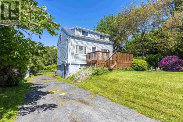 4pc Bathroom - 5 Fairview Avenue, Halifax, NS B3N1W5 Photo 4