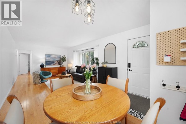 Laundry room - 5 Frances Court, Essex, ON N8M2V5 Photo 4