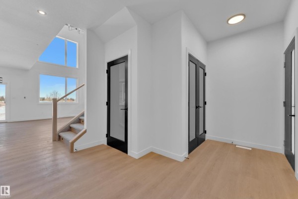 Primary Bedroom - 5 Grayson Gr, Stony Plain, AB T7Z0P3 Photo 4