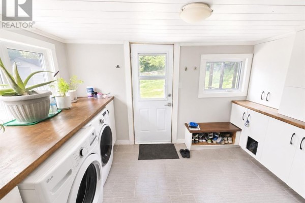 5 Griffins Lane, St  John S, NL, photo 3