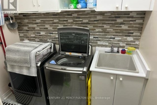 5 Hillpath Crescent, Brampton, ON L6Z4V1 Photo 5