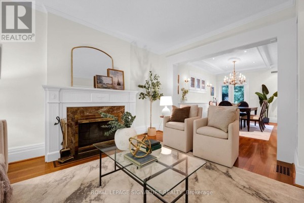 Family room - 5 Jean Street, Toronto, ON M4W3A6 Photo 4