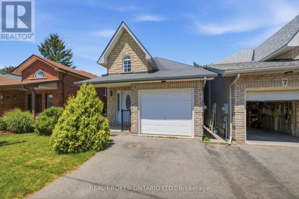 5 John Harvey Street, Uxbridge, ON, photo 2