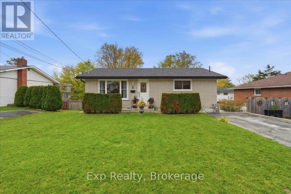 5 Kidd Avenue, Quinte West, ON K8V2L6 Photo 2