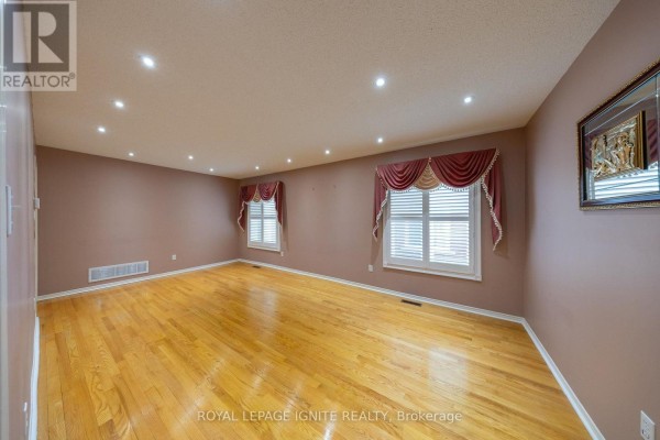 Primary Bedroom - 5 Kruger Road, Markham, ON L3S3X1 Photo 5