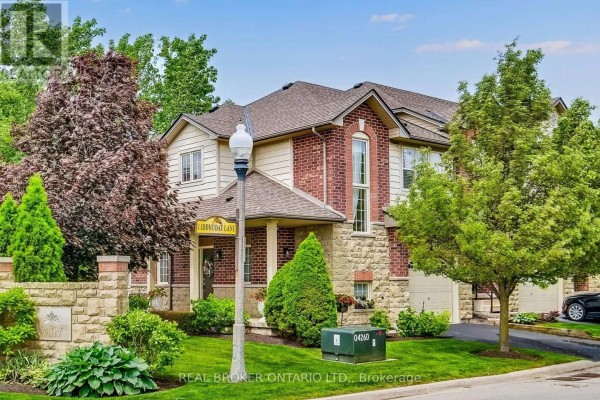 5 Liddycoat Lane, Hamilton, ON, photo 2