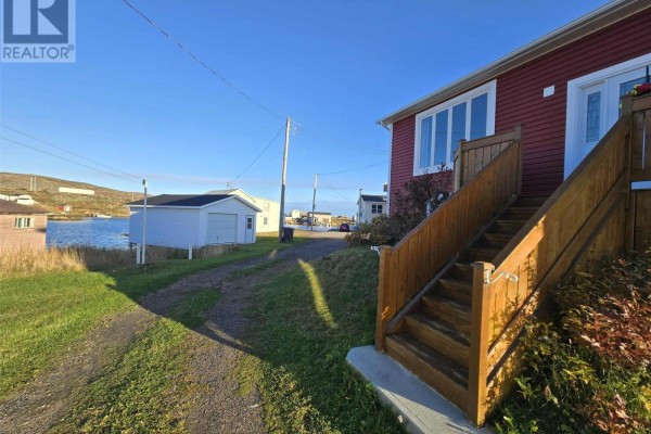 Office - 5 Little Harbour Road, Fogo Island, NL A0G2B0 Photo 4
