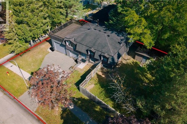 5 Nathaniel Crescent, Kitchener, ON, photo 2