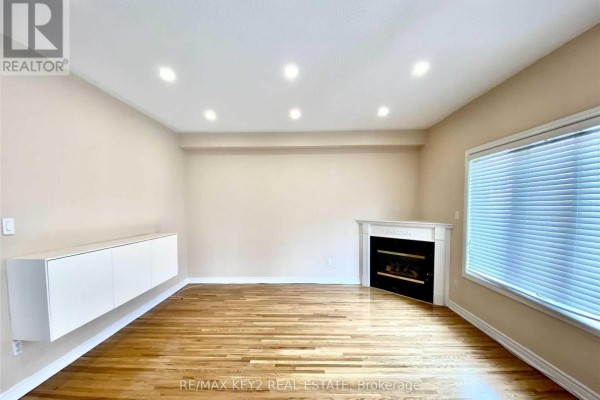 Primary Bedroom - 5 Navarre Street, Richmond Hill, ON L4B4H3 Photo 5