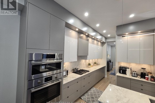 Family room - 5 Norbury Crescent, Toronto, ON M1P0G3 Photo 5