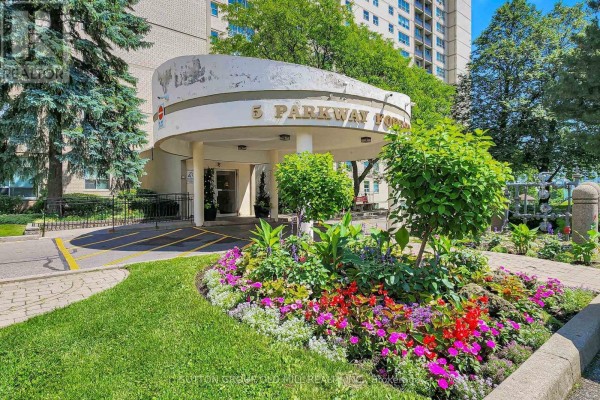 1901 - 5 Parkway Forest Drive, Toronto, ON, photo 2