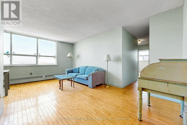 1901 - 5 Parkway Forest Drive, Toronto, ON, photo 3