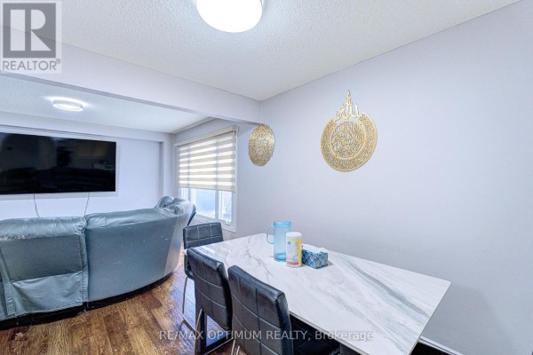Bedroom 2 - 5 Roehampton Crescent, Brampton, ON L6Y2R3 Photo 5