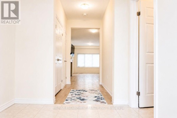 5 Sleeth Street, Brantford, ON, photo 2