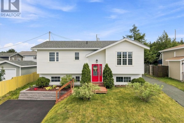 5 Starrigan Place, Conception Bay South